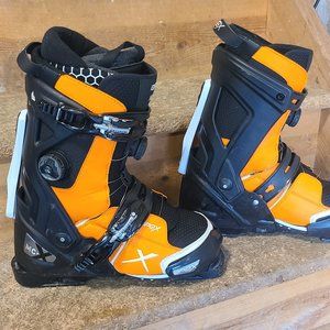 Apex MC-X Ski Boots - Men Size 9